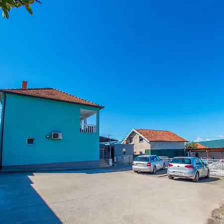 Apartment Calimero *