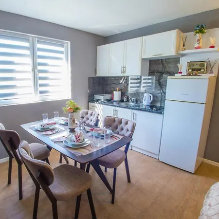Apartment Calimero